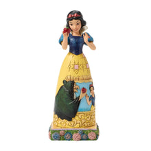 Load image into Gallery viewer, Snow White Apple with Scene - Jim Shore - Disney Traditions - Hallmark Timmins
