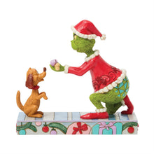 Load image into Gallery viewer, Grinch Giving Max a Bone Figure - Jim Shore Dr. Seuss