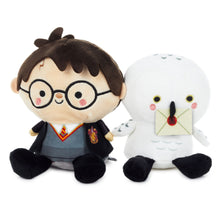 Load image into Gallery viewer, Better Together Harry Potter™ and Hedwig™ Magnetic Plush Pair, 5.5"