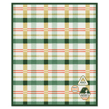 Load image into Gallery viewer, Peanuts® Beagle Scouts Picnic Blanket With Bag