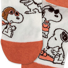 Load image into Gallery viewer, Peanuts® Snoopy Personas Novelty Crew Socks
