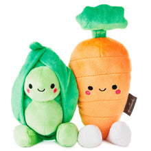 Load image into Gallery viewer, Better Together Peas and Carrot Magnetic Plush, 4.5"