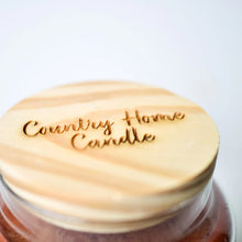 Load image into Gallery viewer, BUTTER & MAPLE - COUNTRY HOME CANDLE 26OZ