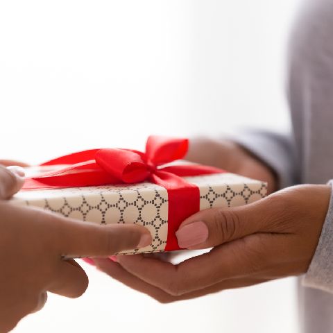 Unwrapping 2023: The Best Gift Ideas for Tween and Teenage Girls