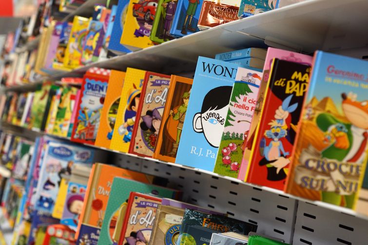 What Are Recordable Books? | Gifting Love | Hallmark Timmins