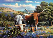 Load image into Gallery viewer, Loving Longhorns - 500 Piece Puzzle by Ravensburger
