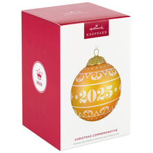 Load image into Gallery viewer, Christmas Commemorative 2025 Ball Glass Ornament

