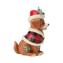Load image into Gallery viewer, Highland Glen Dog Cape Figurine - Jim Shore Heartwood Creek
