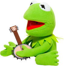 Load image into Gallery viewer, The Muppets Phunny Kermit the Frog 7.5-Inch Plush [with Banjo]
