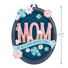 Load image into Gallery viewer, Amazing Mom Papercraft Ornament
