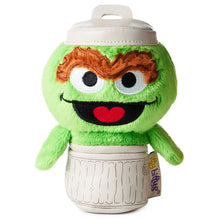 Load image into Gallery viewer, itty bittys® Sesame Street Oscar the Grouch Plush With Sound - Hallmark Timmins
