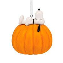 Load image into Gallery viewer, Peanuts® Snoopy on Jack-o'-Lantern Hallmark Ornament
