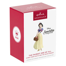 Load image into Gallery viewer, Disney Snow White and the Seven Dwarfs The Fairest One of All Ornament - Hallmark Timmins
