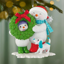 Load image into Gallery viewer, Making Memories Welcoming Wreath Ornament
