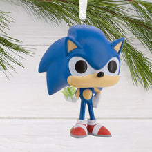 Load image into Gallery viewer, Sonic the Hedgehog™ With Emerald Funko POP!® Hallmark Ornament
